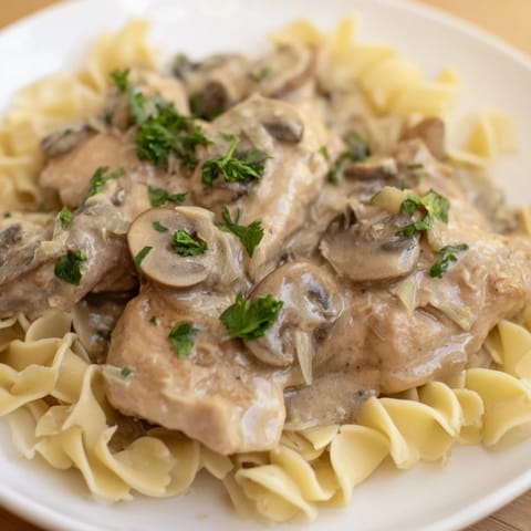 Creamy Chicken Stroganoff Delight